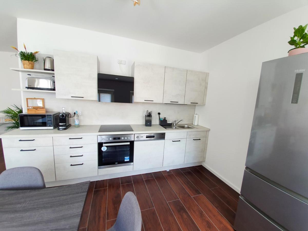 Pb Ferienwohnungen - Fewo 7 - Stilvoll Eingerichtetes Apartment Im Herzen Senftenbergs Экстерьер фото